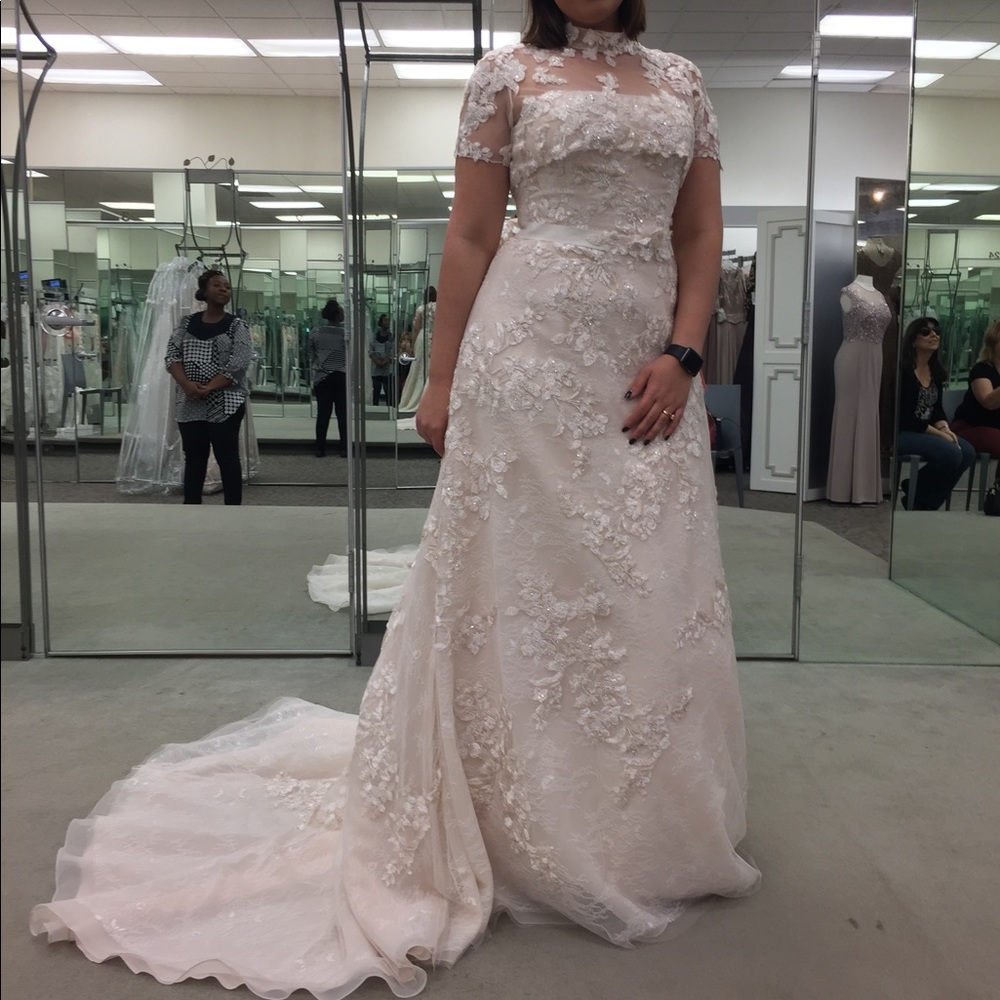 Wedding dress - off white